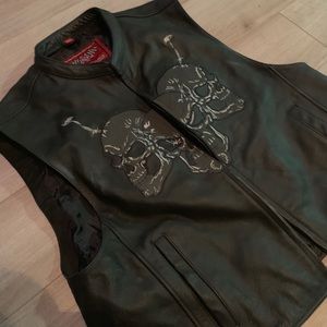100% Leather Vest Skull